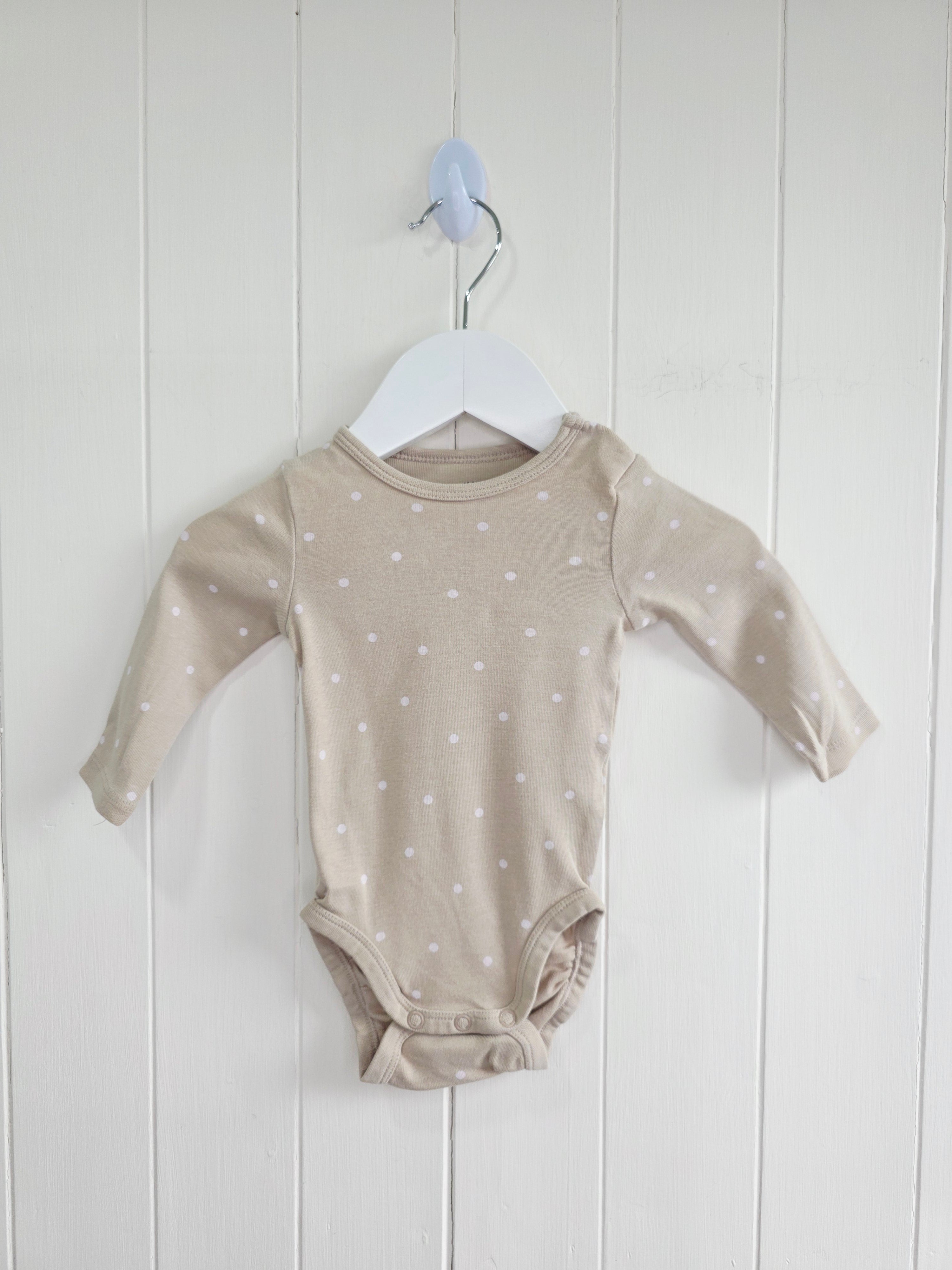 H&M - 2-4 months girls beige with baby pink polka dots bodysuit