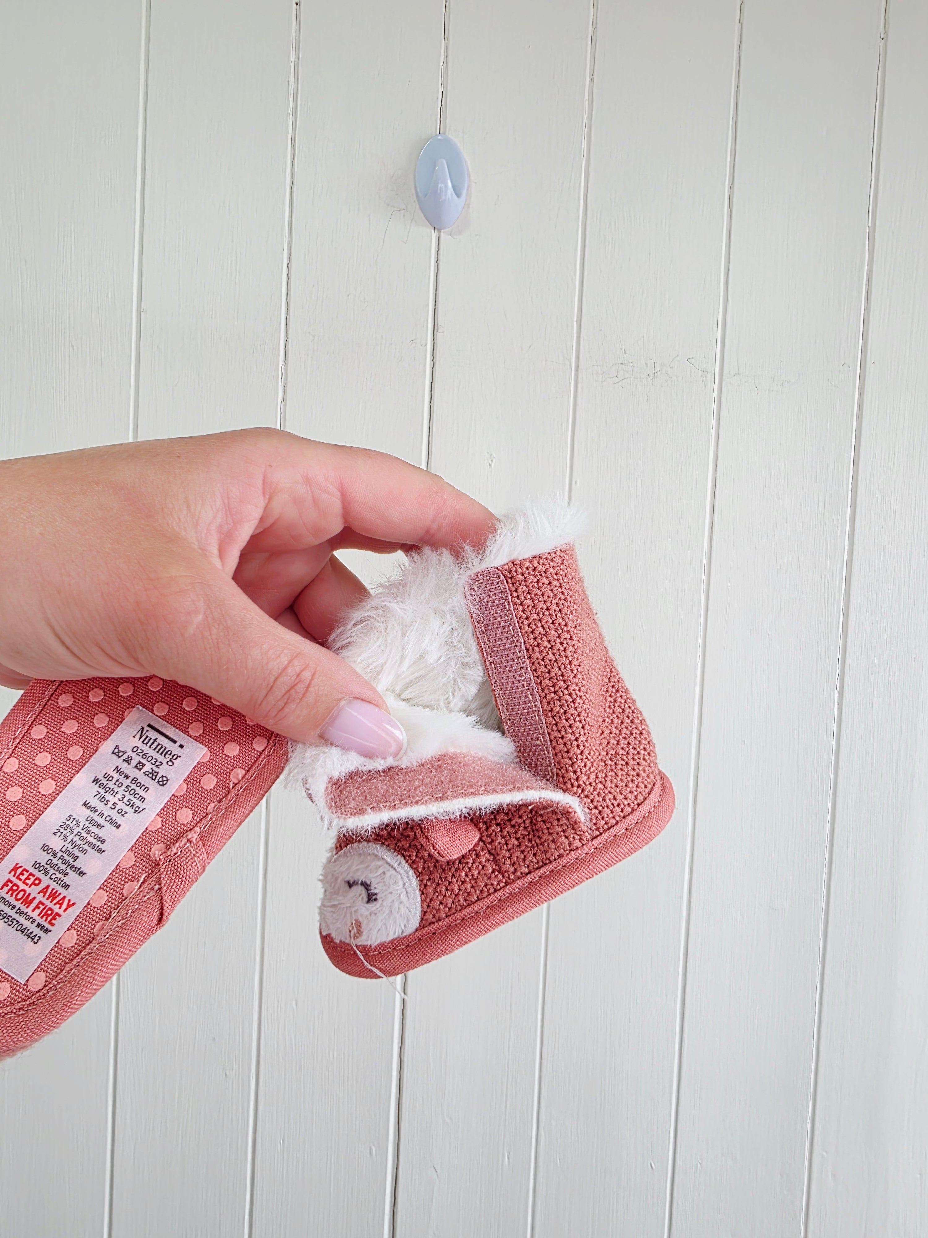 Nutmeg - newborn knitted fox pram booties with faux fur inside