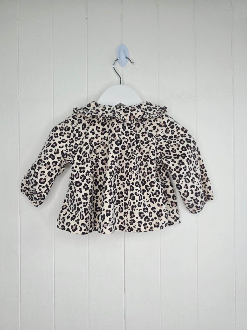 Tu - 3-6 months girls leopard print collared top features a ruffled collar and button-down front