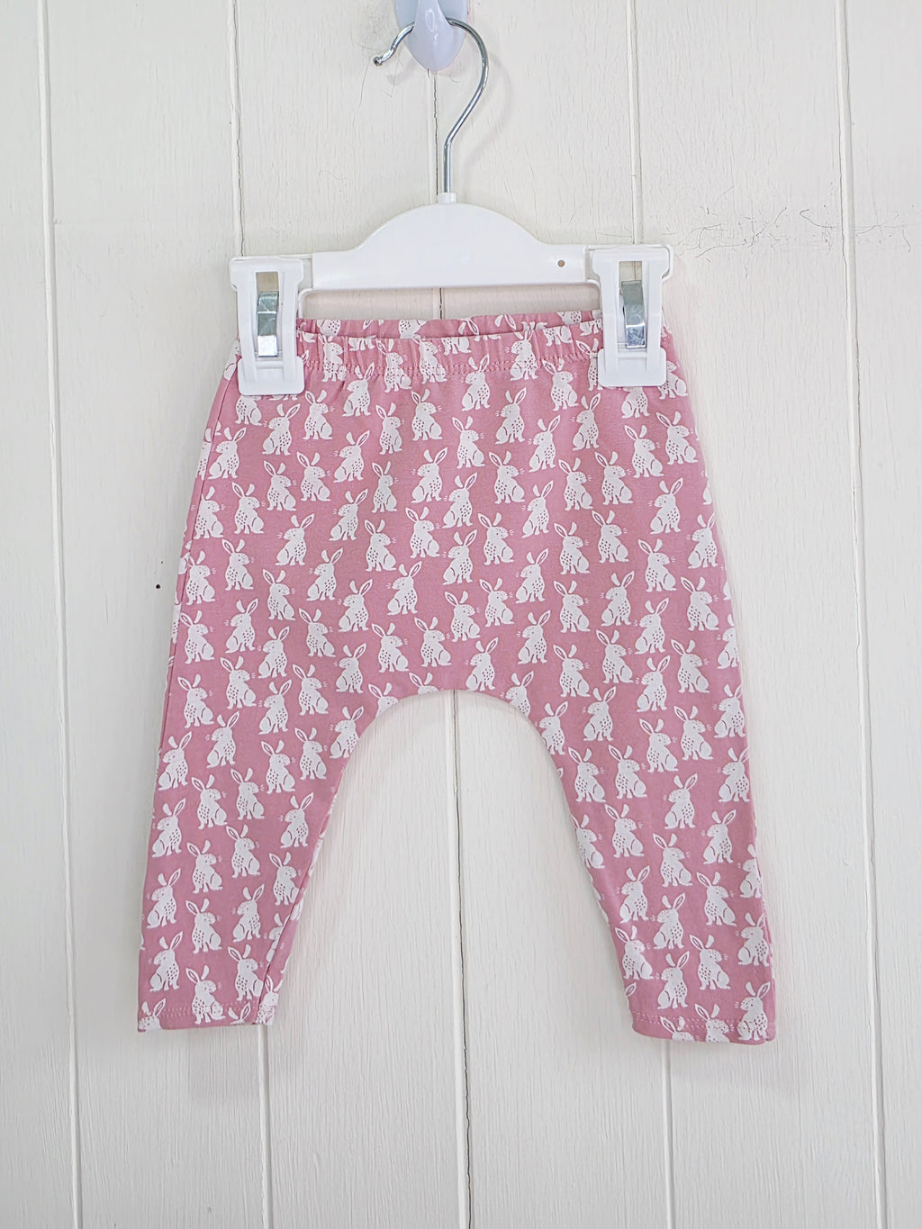 Next - 3-6 months girls pink leggings featuring all over bunny print
