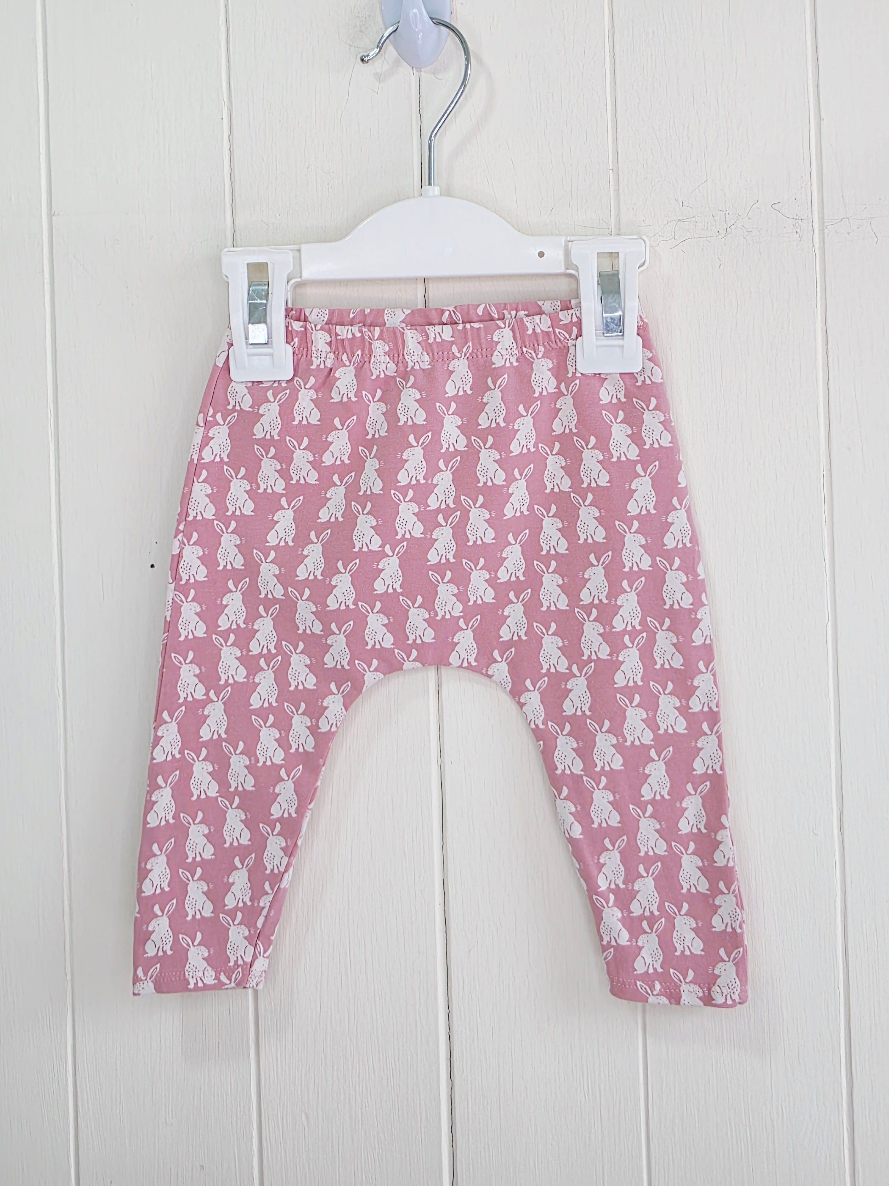 Next - 3-6 months girls pink leggings featuring all over bunny print