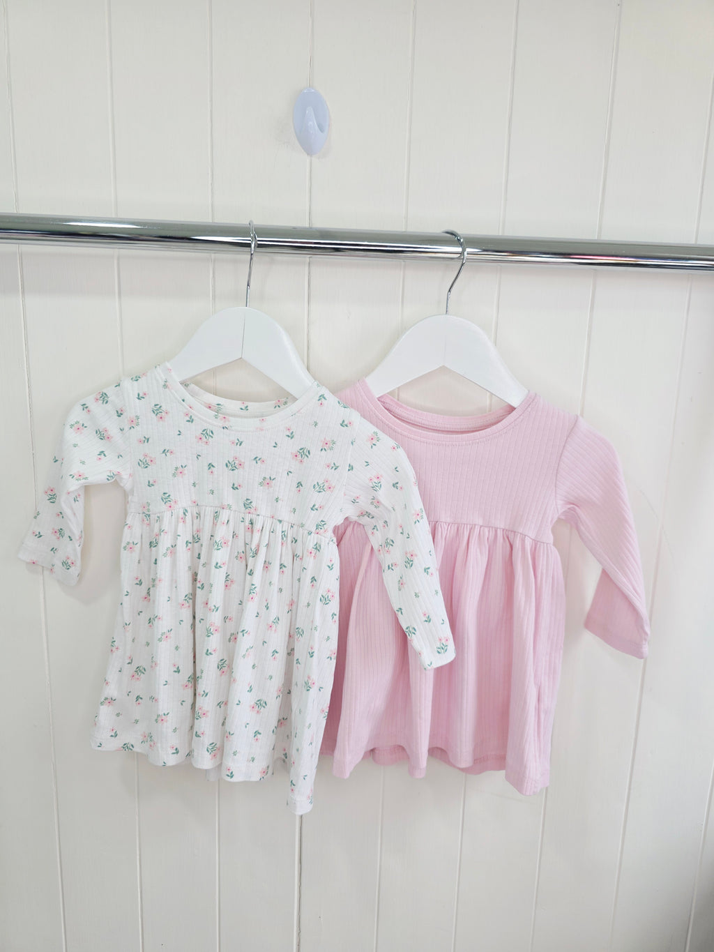 Primark - 3-6 months girls pink and white floral dresses set