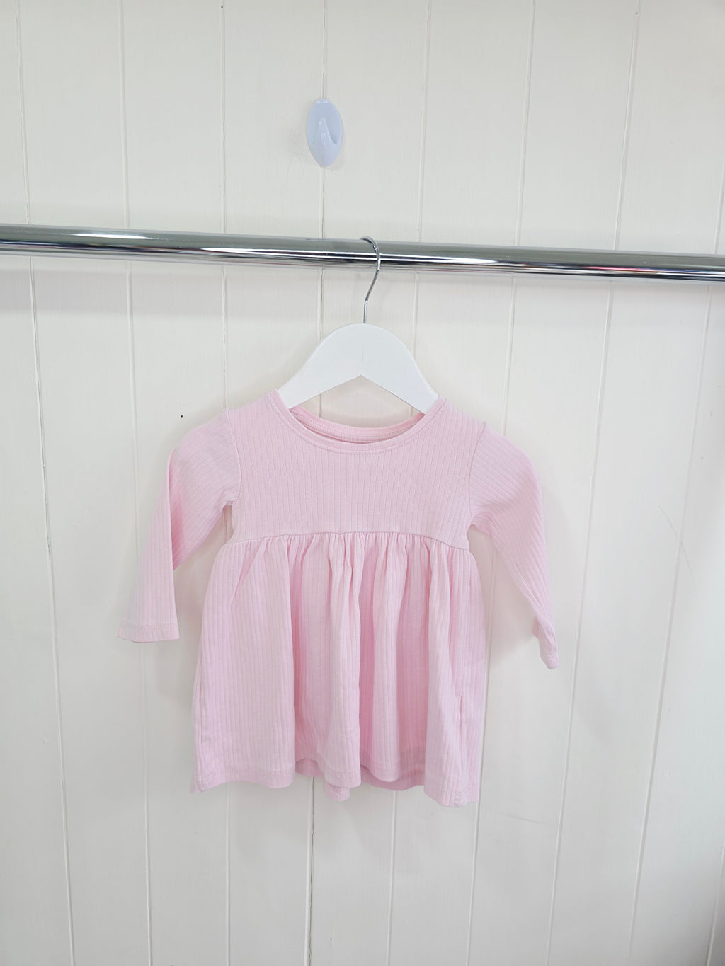 Primark - 3-6 months girls pink and white floral dresses set