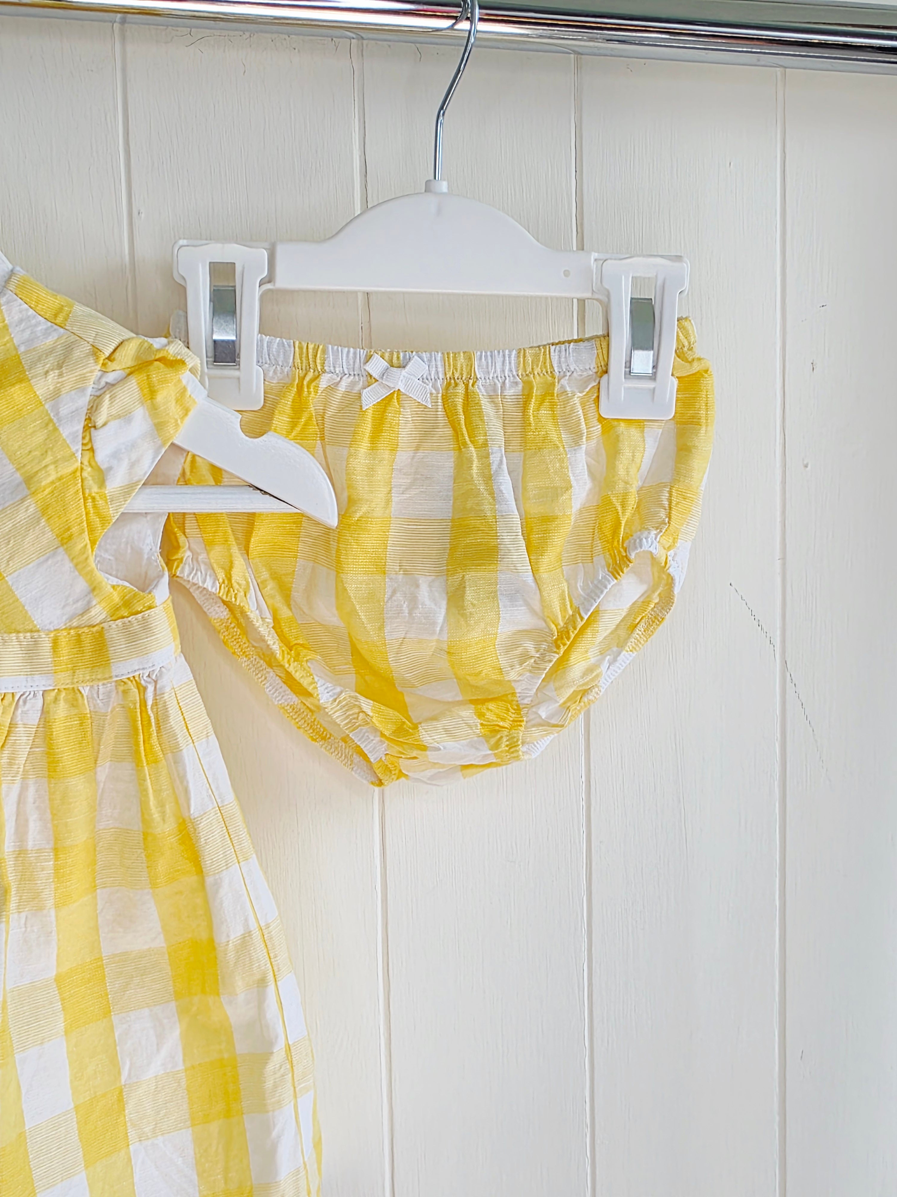 Mayoral 3-6 months girls yellow and white checkered dress with bloomers set