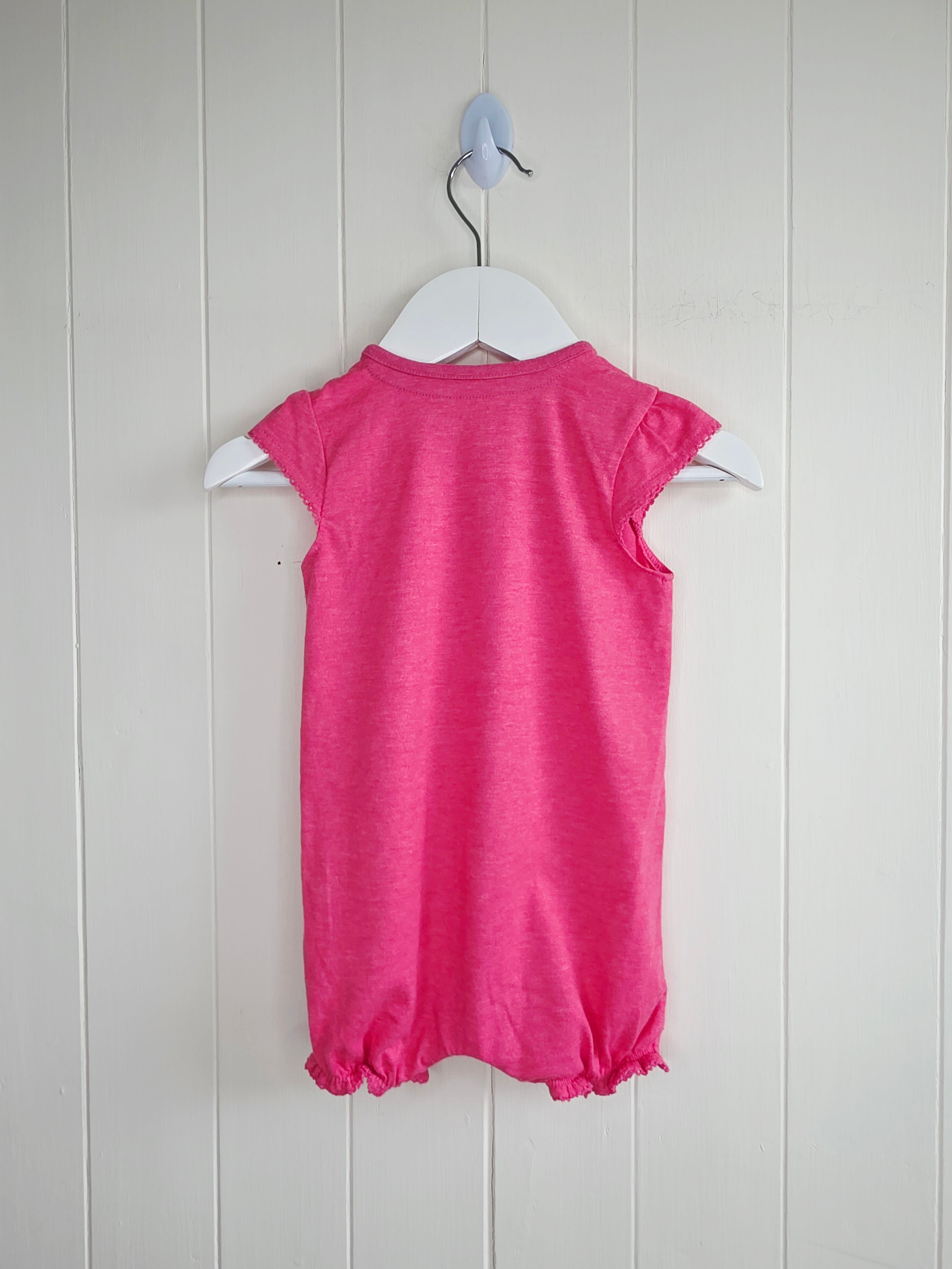 F&F - 3-6 months girls pink romper featuring giraffe print