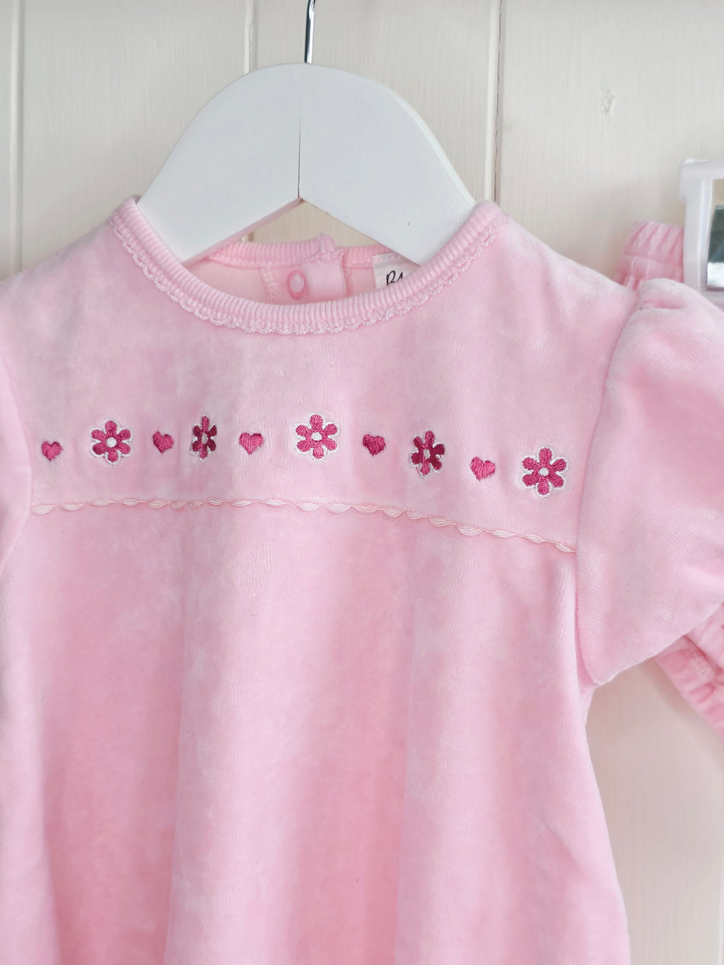 Bhs baby - 3-6 months girls pink velour bloomers and dress set featuring embroidered flowers
